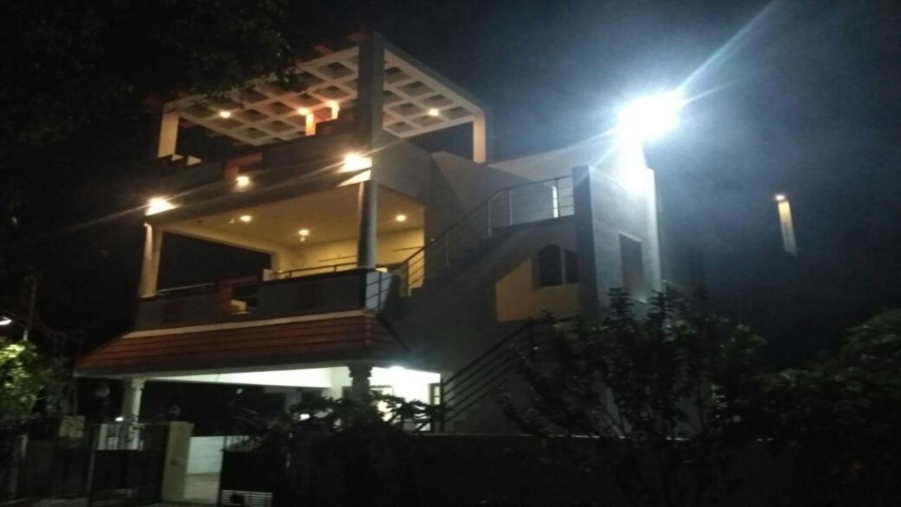 Castle 50 Villa Coimbatore Luaran gambar